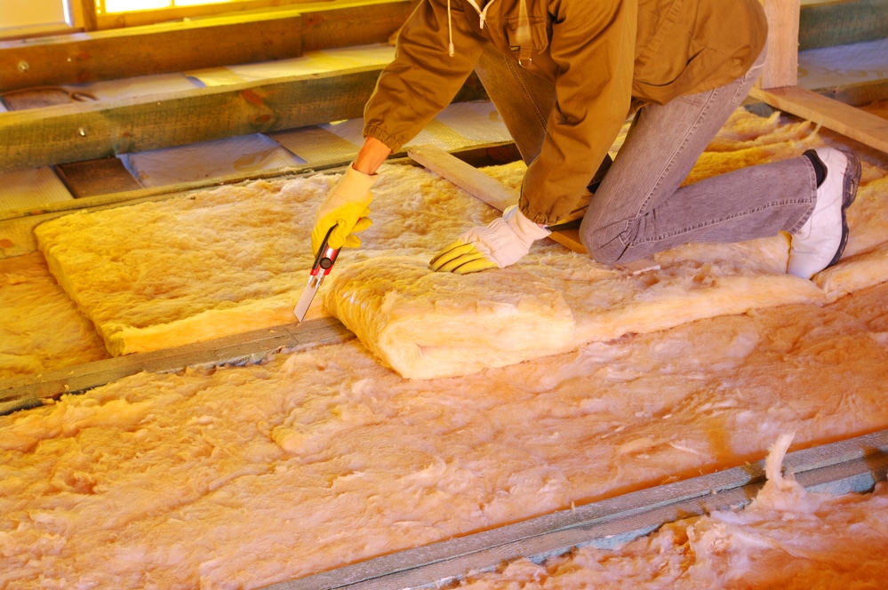 What does asbestos insulation look like