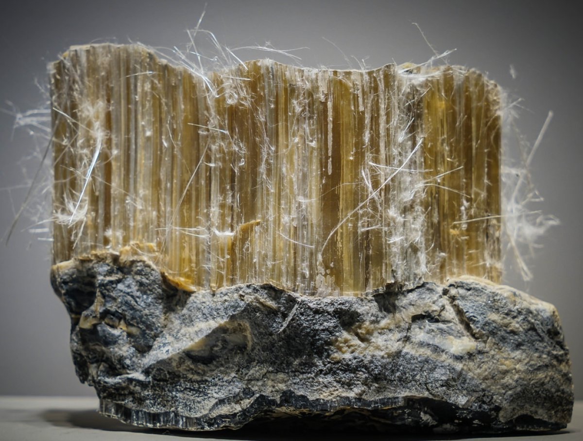 What is asbestos